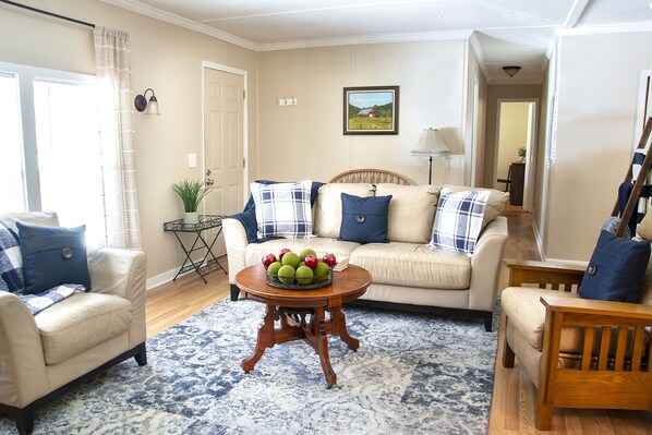 Smart TV, table football, ping pong, books