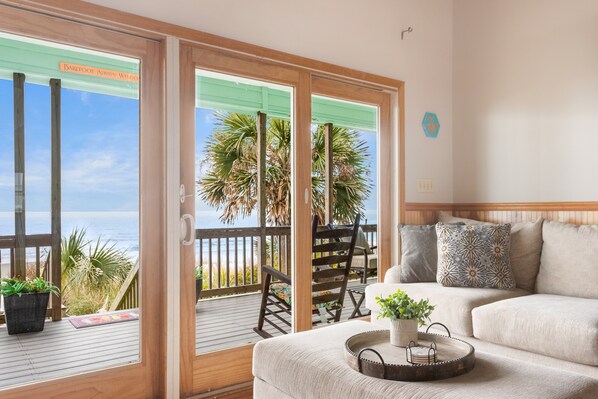 Televisor intel·ligent i llibres