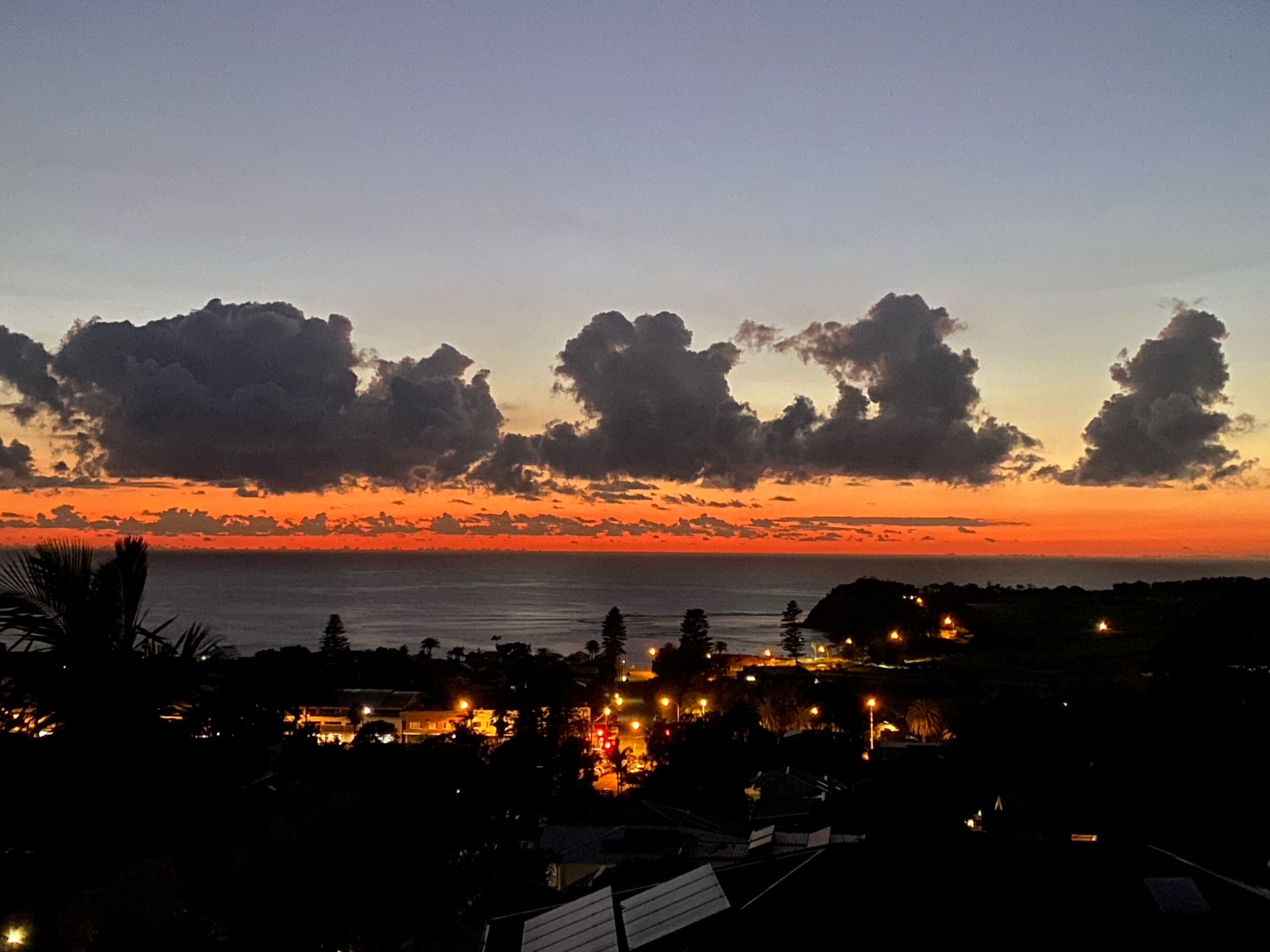 PANORAMIC VIEWS COLLAROY BEACH ESCAPE — image 5