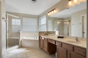 Combined shower/tub, towels, soap