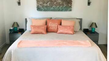 1 habitación, tabla de planchar con plancha, wifi gratis y ropa de cama