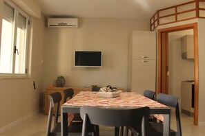 Dining - Sea and Sand - Apartment on the sea (Ugento)