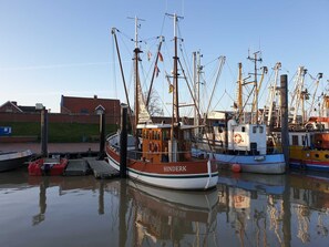 Marina - Koje 2 - Frühstück mit Kutterblick - Ferienwohnungen Meerhuus, 45229 (Jemgum)