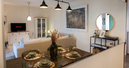 Glyfada Golf 4th floor sunny Apartment