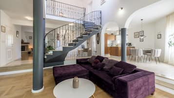 Deluxe Villa | Living area | 45-inch LCD TV with cable channels, TV