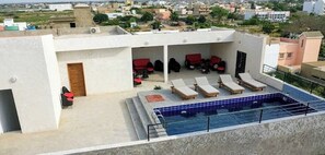 Outdoor pool - Apartment with swimming pool at the top (Saly)