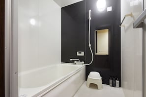 Bathroom - Rinn Sannenzaka Yumeko (Kyoto)