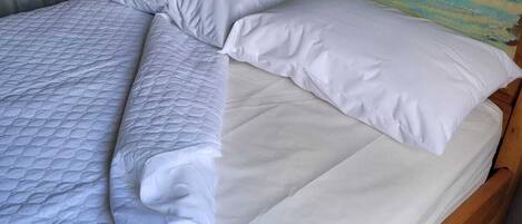 2 makuuhuonetta, Wi-Fi, vuodevaatteet