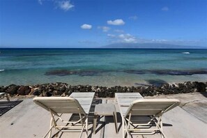 Beach - OCEANFRONT 1 Bdrm Condo next to the water! Air conditioned - Kaleialoha 209 (Lahaina)