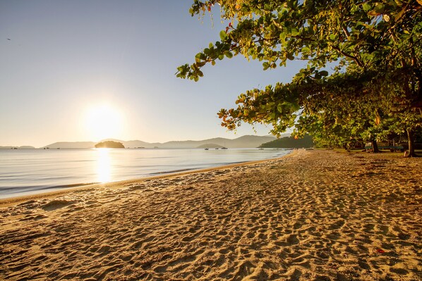 Beach - Calamar Flats Paraty (Paraty)