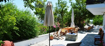 Alikias Country House