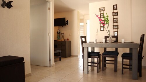 Centenario 203 Wifi> TV> Keyless> Wash / Dryer