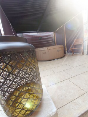 Bain à remous intérieur