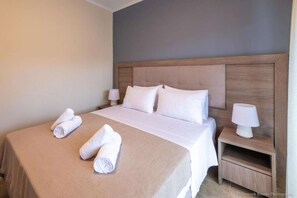 3 quartos, ferros/tábuas de passar roupa, Wi-Fi de cortesia