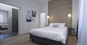 Kamar Deluks | 1 kamar tidur, meja kerja, kedap suara, dan setrika/meja setrika