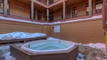 Bubbelpool utomhus