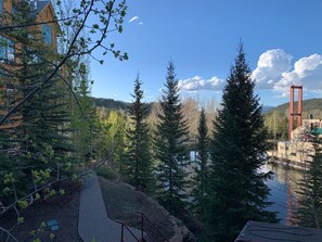 Property grounds - Der Steiermark Unit 108 King Studio off Main St w/ Patio, Hot Tub & Free Parking (Breckenridge)