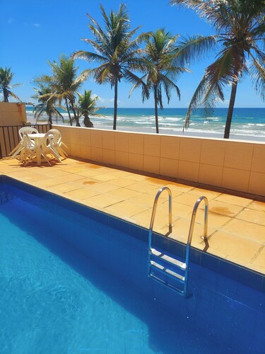Village Praia do Flamengo beachfront