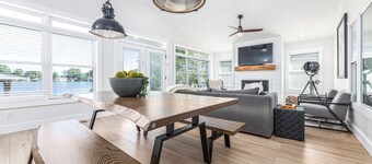 Phoebe’s Waterfront Lakehouse . Close to Mad River Mountain Skiing & Cranberry's