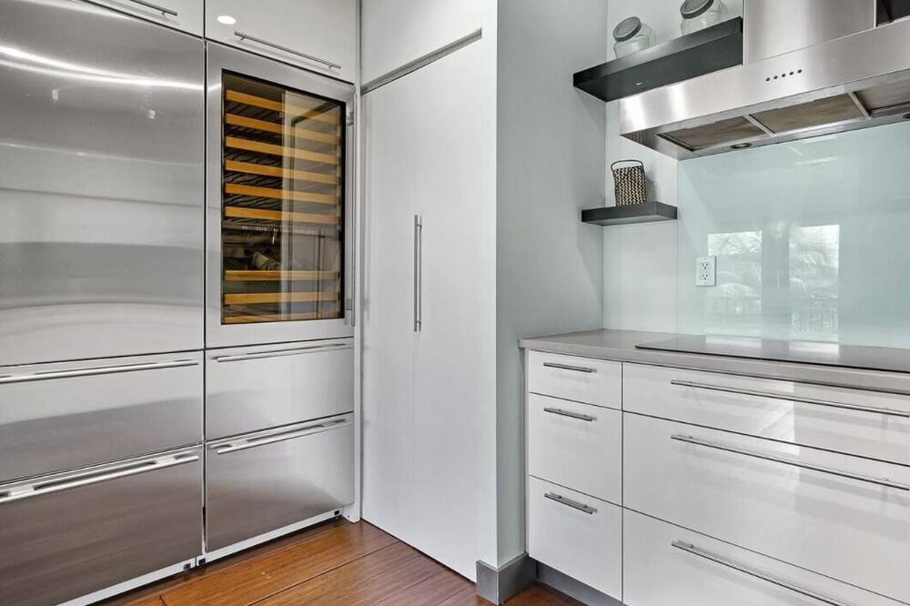 Key Biscayne Apartment