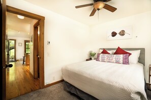 1 bedroom, iron/ironing board, travel crib, free WiFi