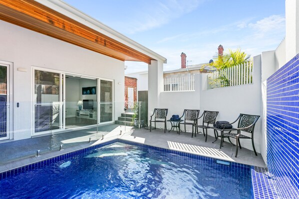 Outdoor pool, a heated pool