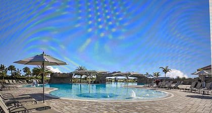 Resort Life Lakewood National 2 Golf Courses, Pools, Pickelball, Spa, and more!