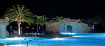 Resort Life Lakewood National  2 Golf Courses, Pools, Pickelball, Spa, and more!