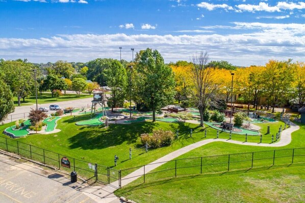Enceinte de lâhĂ©bergement