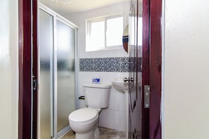 Apartamento, 1 quarto, para fumantes, sacada | Banheiro