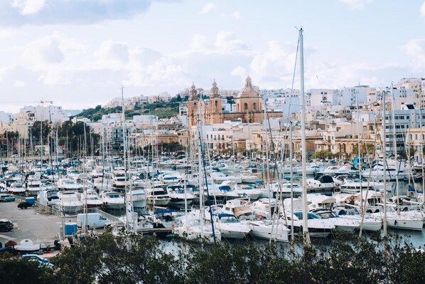 Room, 1 Bedroom | View from property