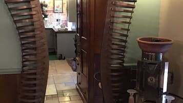 House, 1 Bedroom, Patio, Garden View | Interior