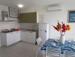 Appartamento, 2 camere da letto, balcone, vista oceano | Interni