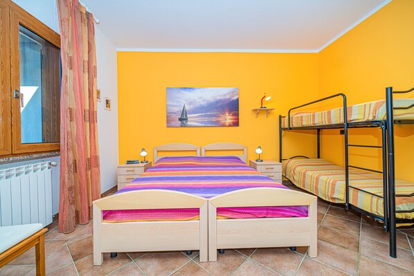 2 bedrooms