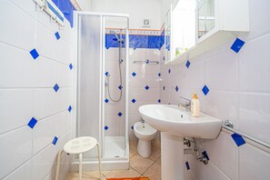 Departamento, 1 habitación, para fumadores, balcón | Baño