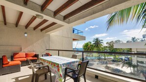 Condo, 2 Bedrooms, Smoking, Balcony | Outdoor dining - Hermoso Y Comodo Apartamento Bay Point 303 (San Andrés)