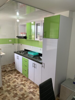 Geschirrspüler, Kochgeschirr/Geschirr/Besteck