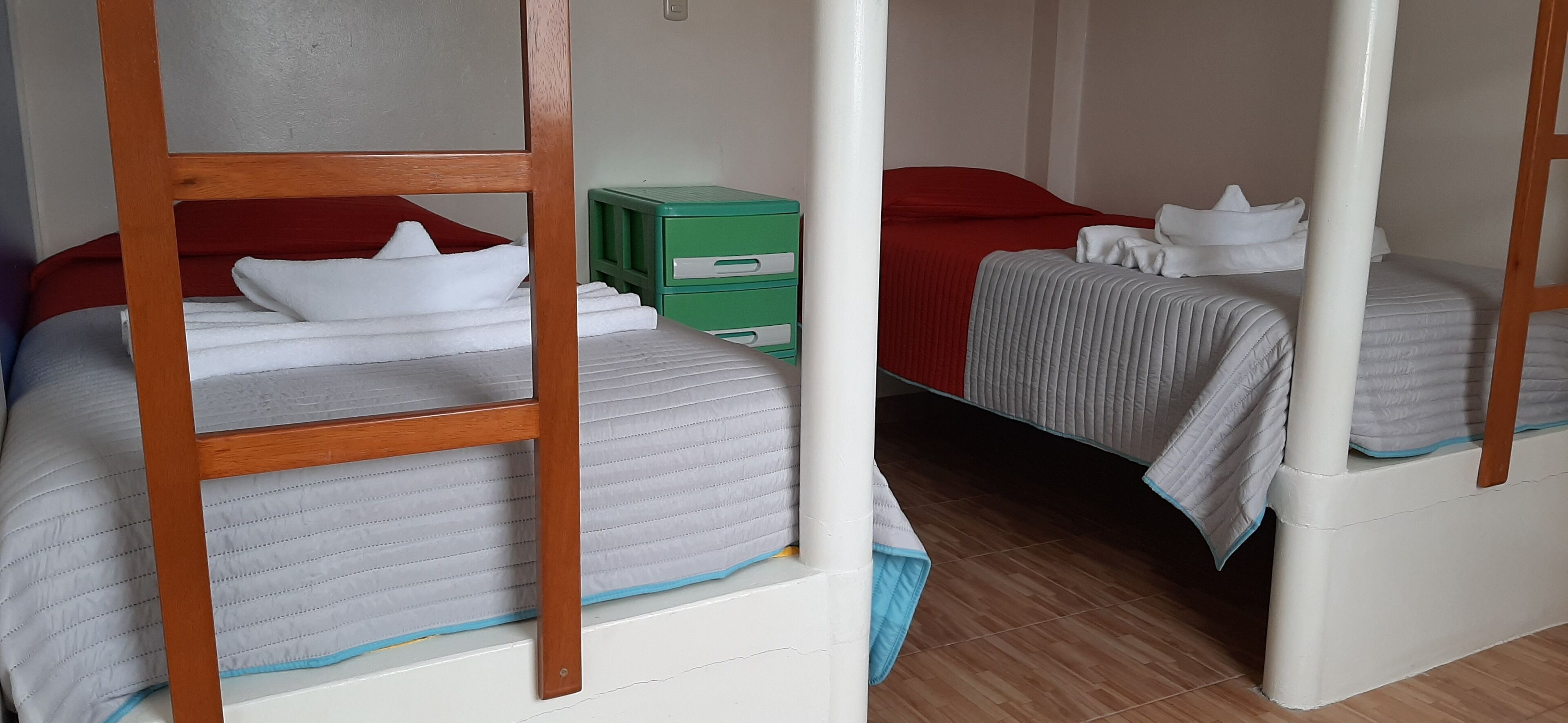 3 bedrooms, WiFi, bed sheets