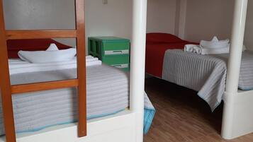 3 bedrooms, WiFi, bed sheets