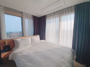 스위트 | 객실 내 금고, 암막 커튼, 무료 WiFi, 침대 시트