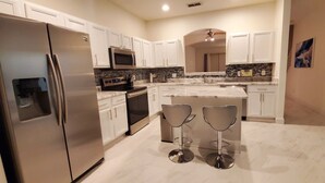 Unclassified image, 2 of 60, button - 6br 6ba Luxury Villa is Perfect for Your Vacation! (Davenport)