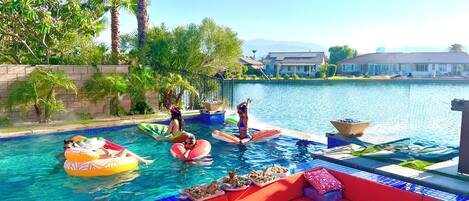 Outdoor pool, a heated pool