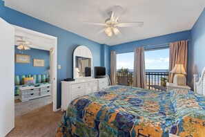 1 bedroom, free WiFi - Third-floor beachfront condo with a spacious private balcony and $300 of Free Fun Included Daily! (Panama City Beach)