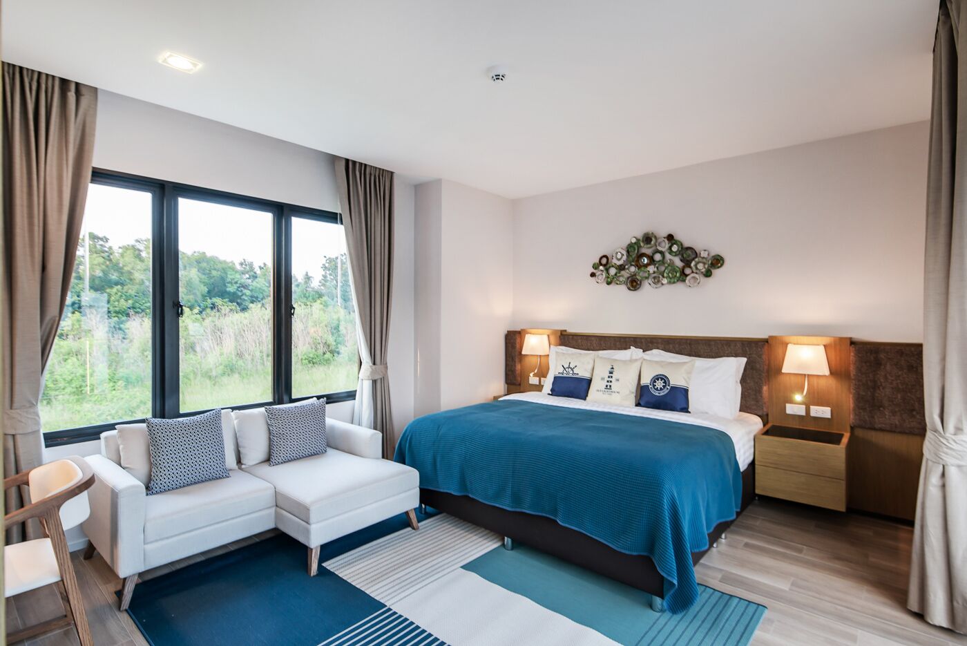 Vila exclusiva, 3 quartos | Frigobar (abastecido com alguns itens grátis), cofres nos quartos