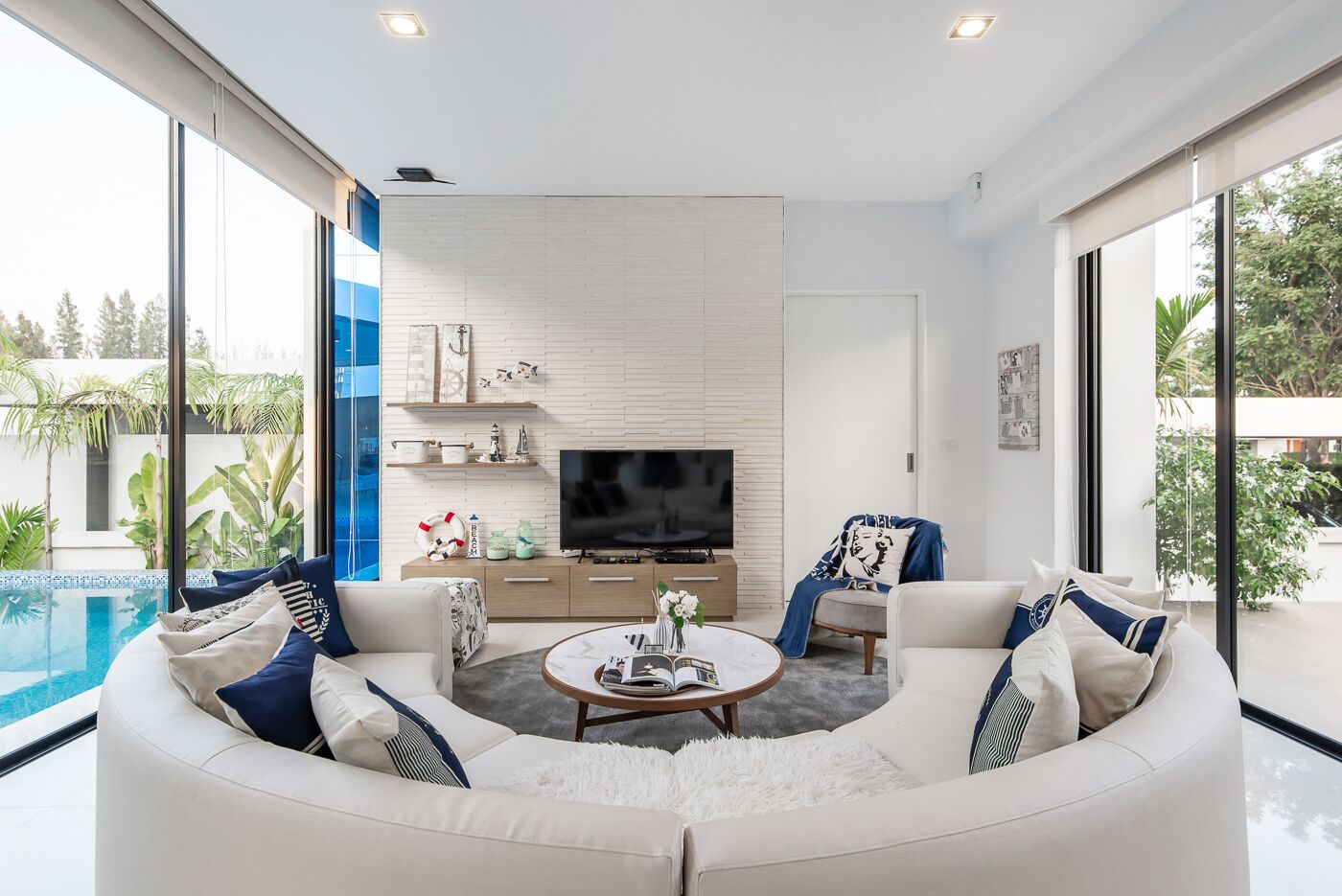 Exclusive-Villa, 3 Schlafzimmer | Wohnzimmer | Fernseher