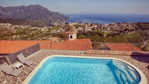 Outdoor pool - Villa Belle, Panoramic Villa Near Ravello, Private Pool, garden, views, parking (Scala)