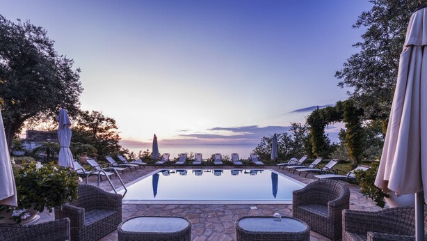 Outdoor pool - La rosa, Luxury villa private pool Equipped With Conforts, wide garden,parking (Sorrento)