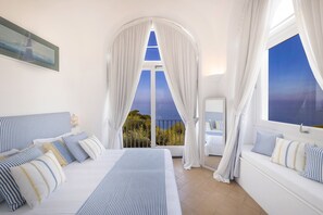 6 bedrooms, iron/ironing board, free WiFi, bed sheets - La rosa, Luxury villa private pool Equipped With Conforts, wide garden,parking (Sorrento)