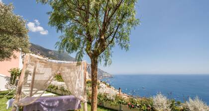 Villa exclusive à Positano avec jacuzzi extérieur, vue imprenable, à 1 km de la plage