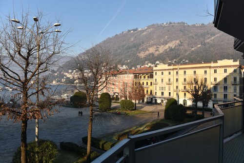 Vista Lago Apartment